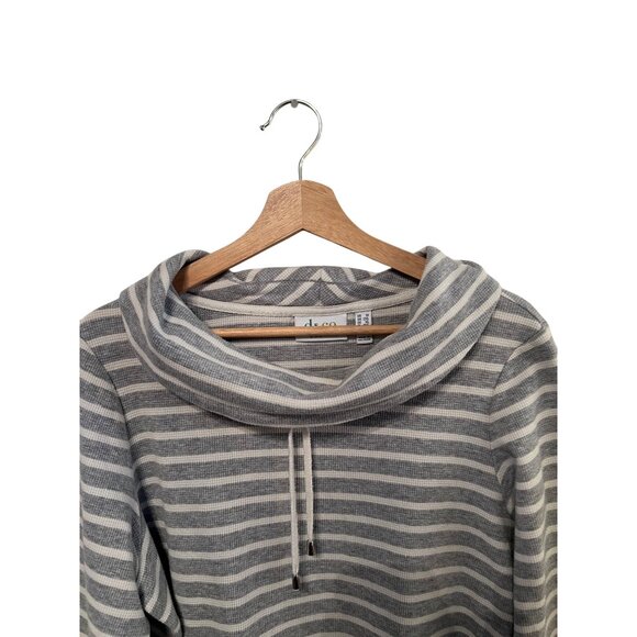 D&Co Active Gray & White Striped Cowl Neck Pullover Top Women's Size 1x - Picture 2 of 6